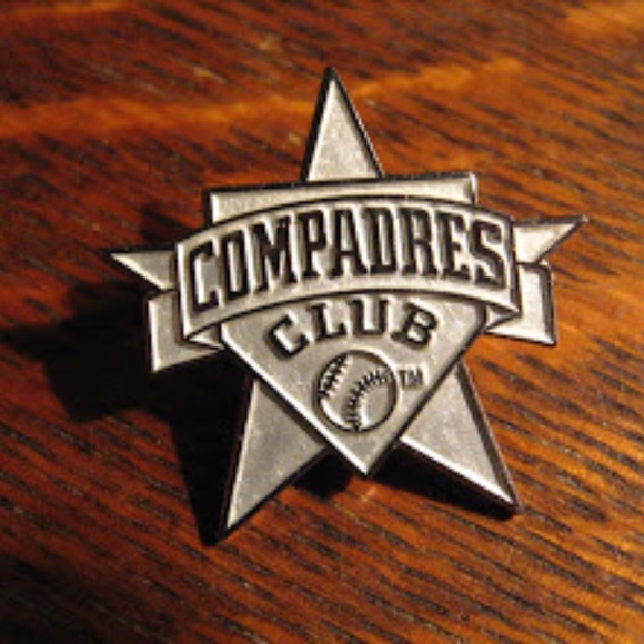 ⚾️ San Diego Padres Compadres Club Baseball Lapel Pin - Picture 2 of 4